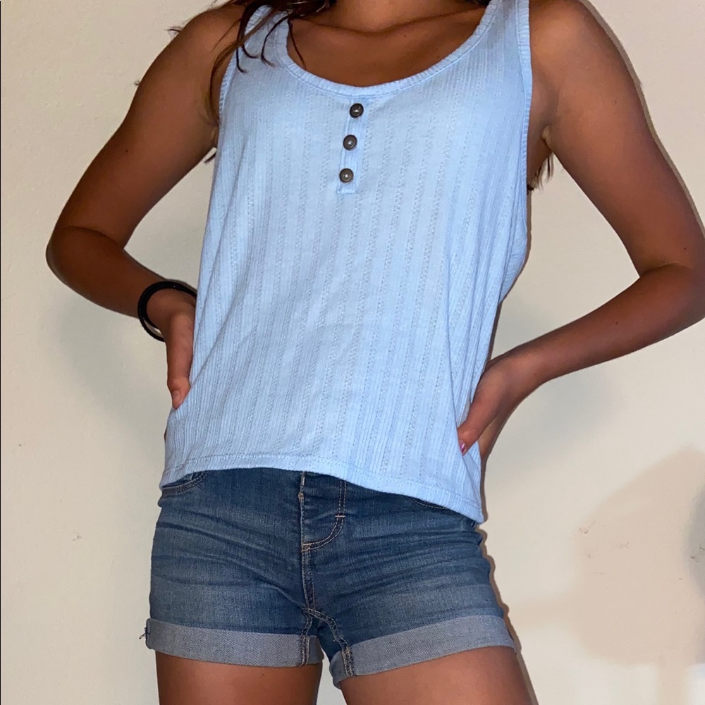 Cute blue top